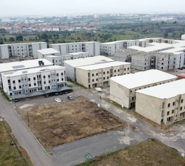 Ummahani Court